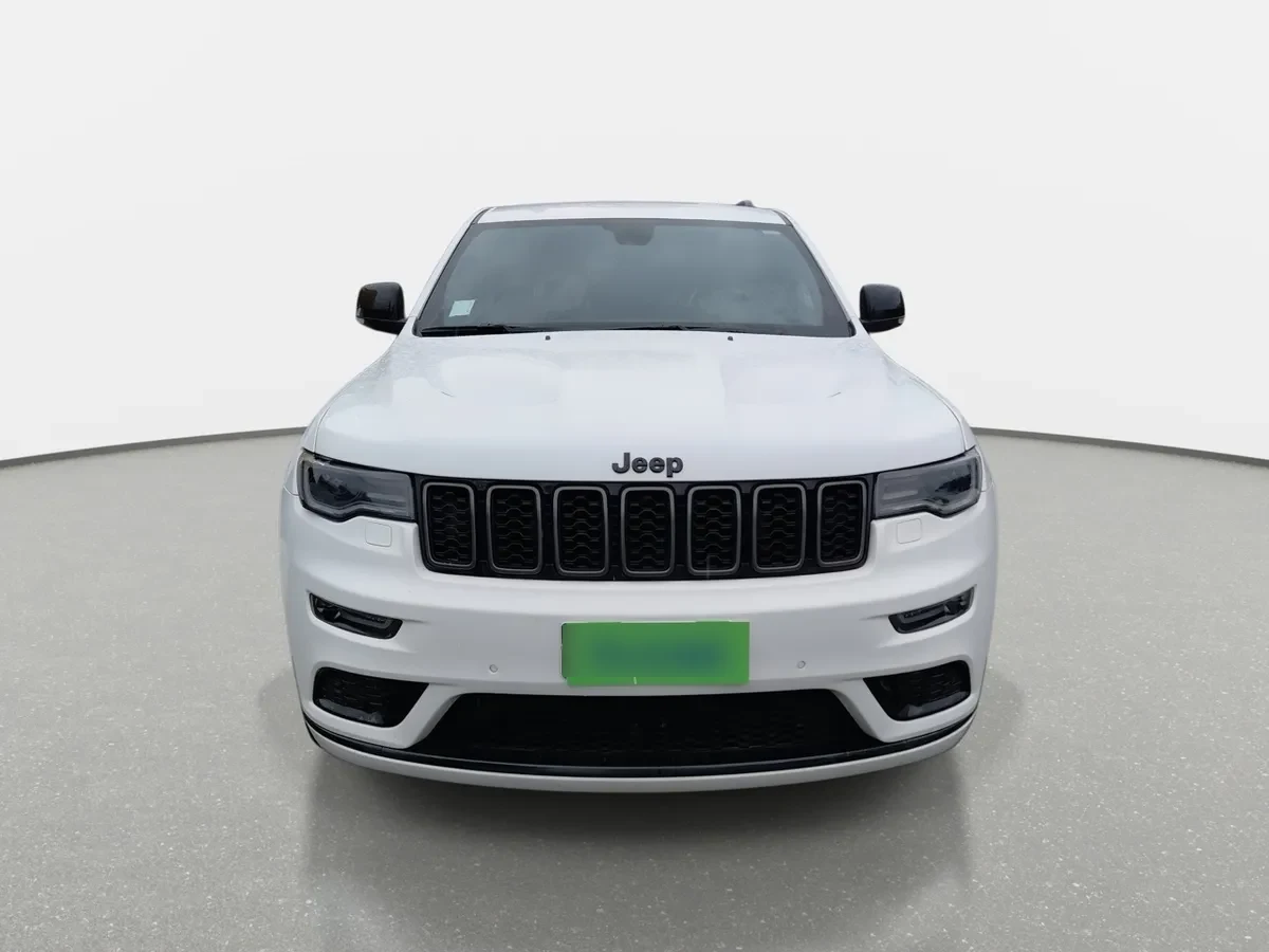 Jeep Grand Cherokee 3.6 Limited 4x4 At 5p año 2022