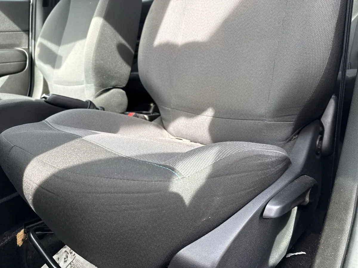 Citroën C3 1.2 Feel Puretech 4x2 82 Bvm Mt 5p año 2025