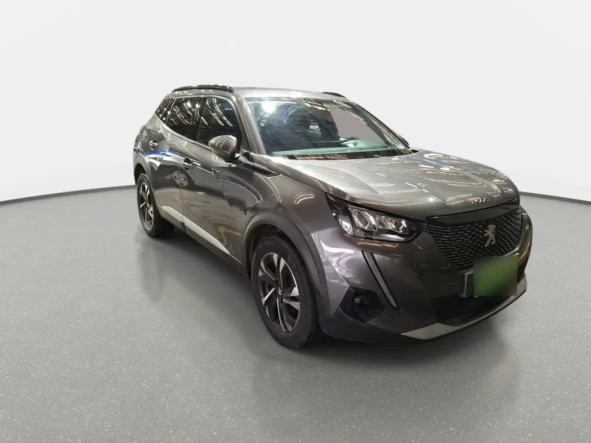 Peugeot 2008 1.2 Allure Puretech 4x2 130 Mt 5p año 2021