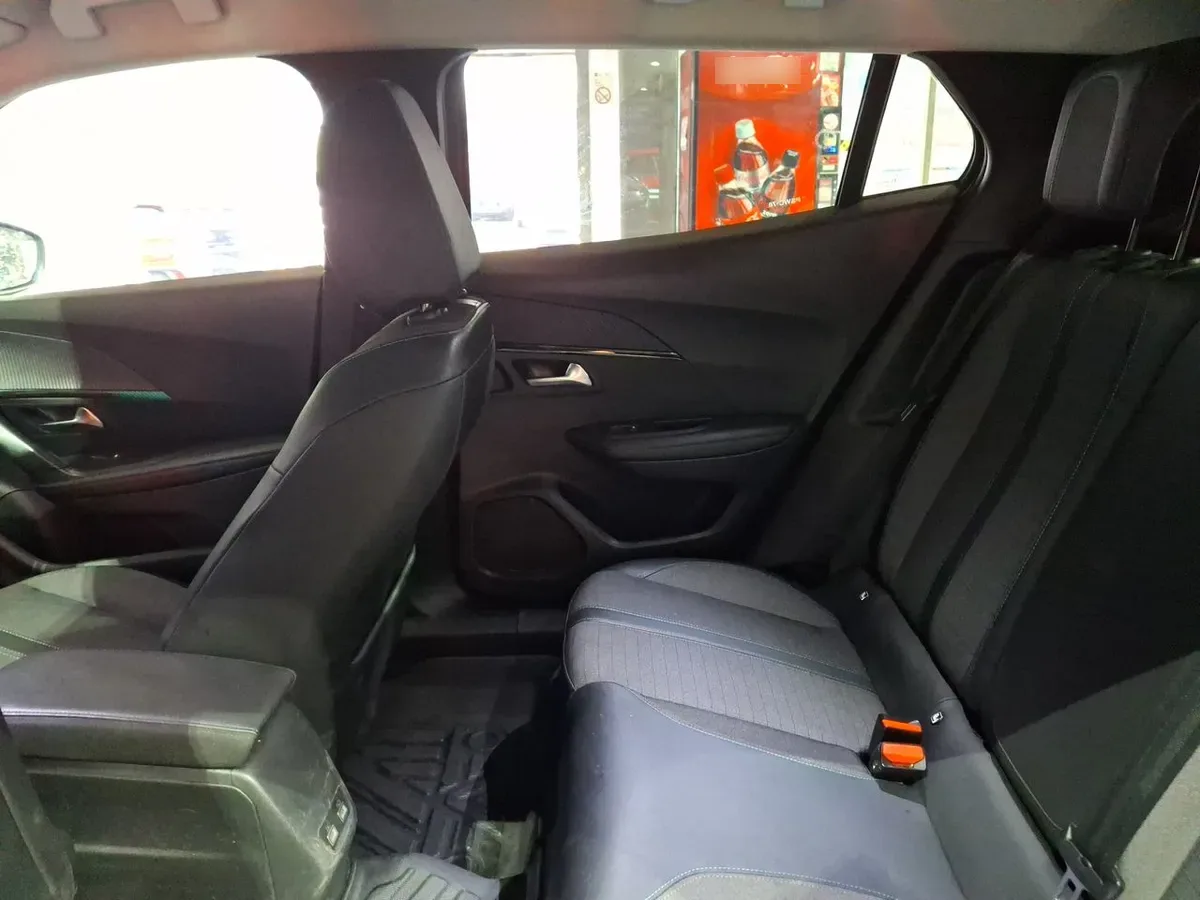 Peugeot 2008 1.2 Allure Puretech 4x2 130 Mt 5p año 2021