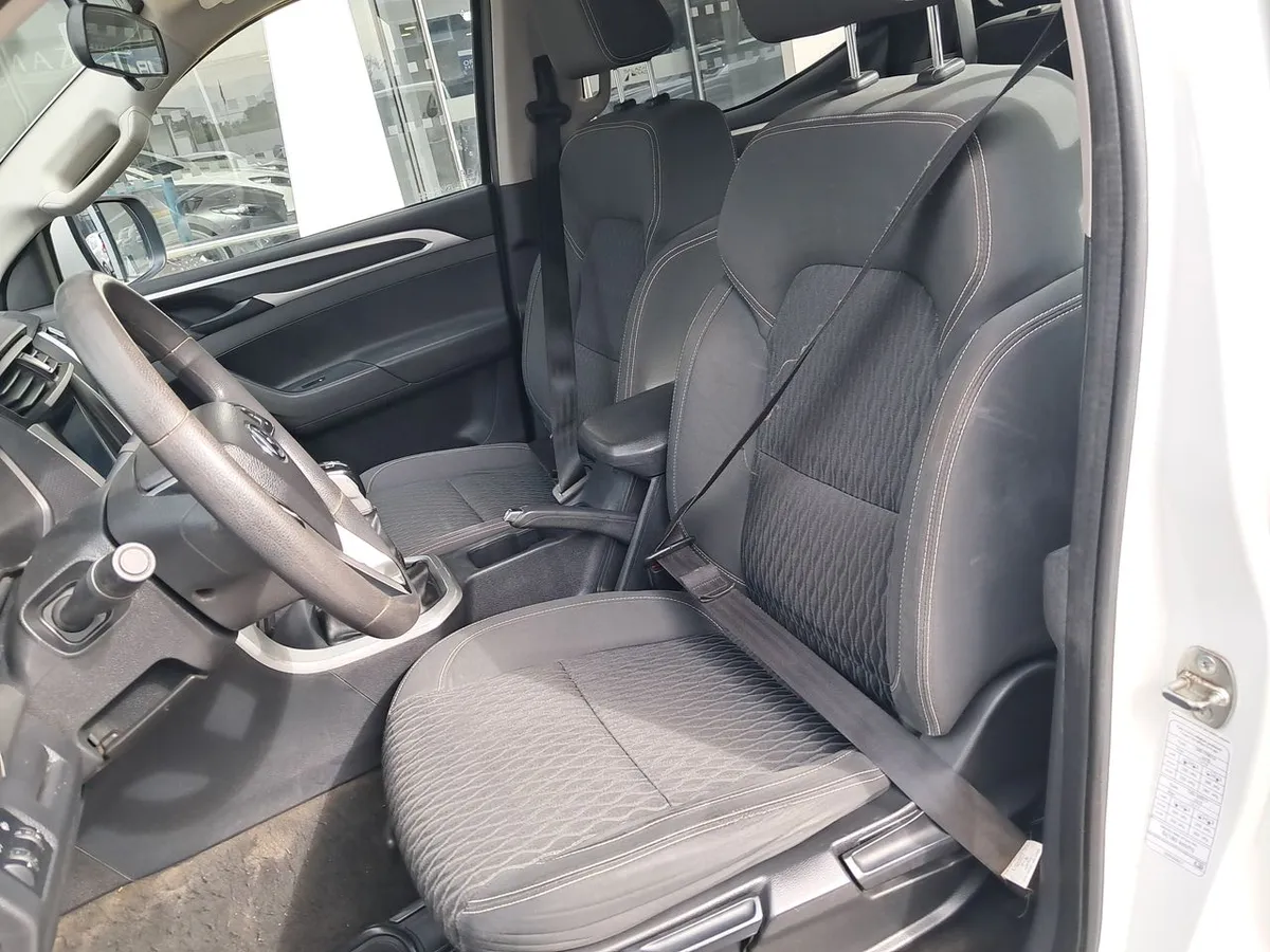 Maxus T60 2.8 Gl Diesel Dob. Cab 4x2 6mt 4p año 2022