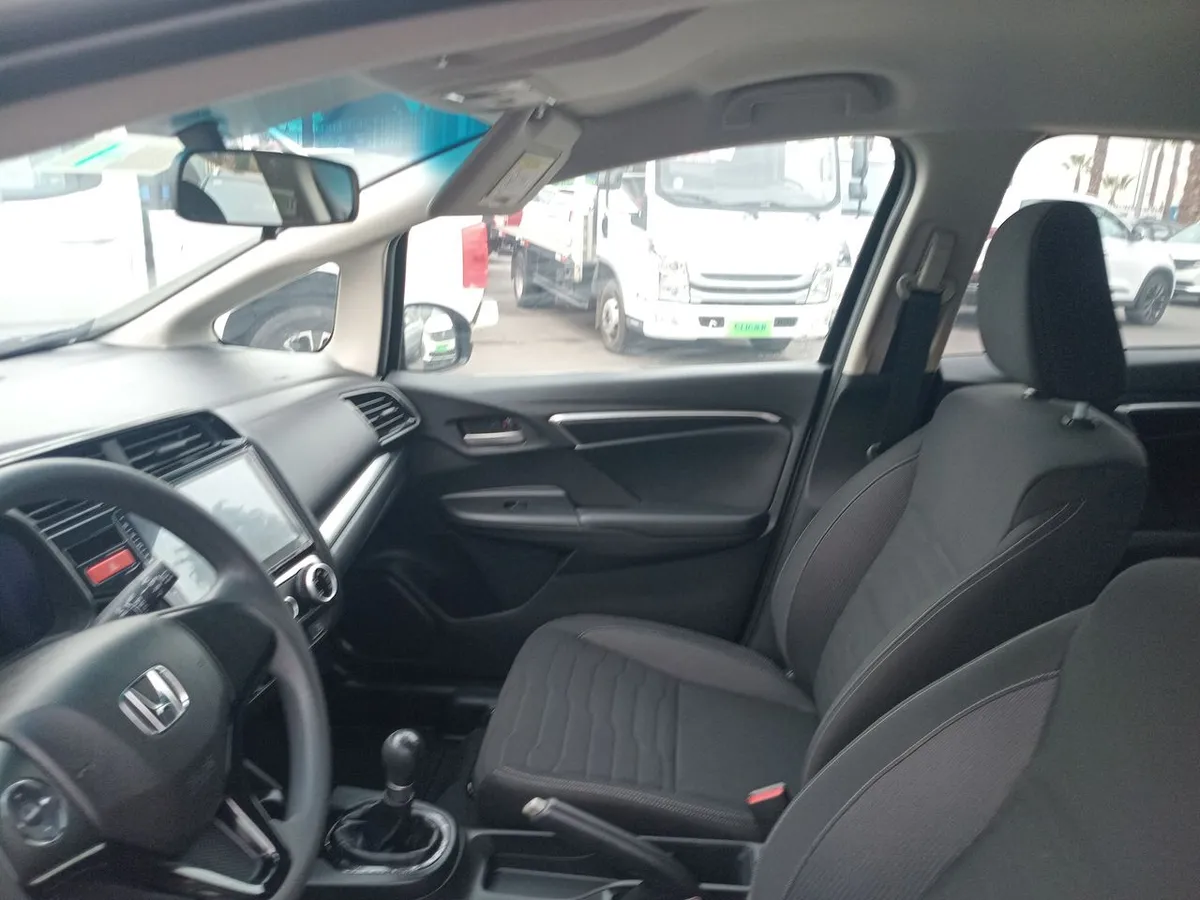 Honda Wr-V 1.5 Lx 4x2 Mt 5p año 2024