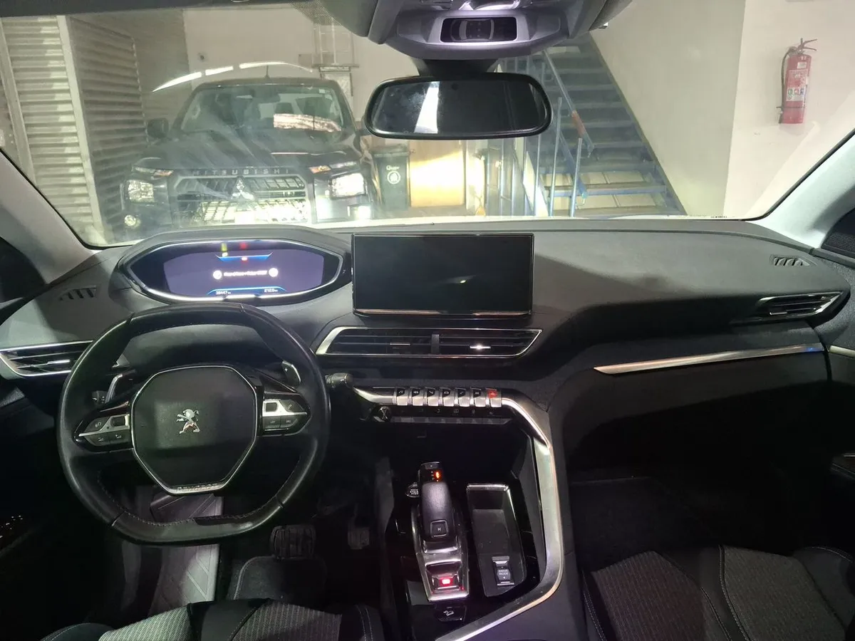 Peugeot 3008 1.6 Allure Pack Thp 165 4x2 Eat6 5p año 2023