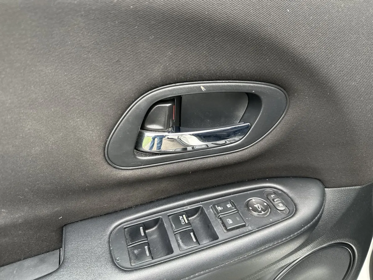 Honda Hr-V 1.8 Lx 4x2 At 5p año 2016