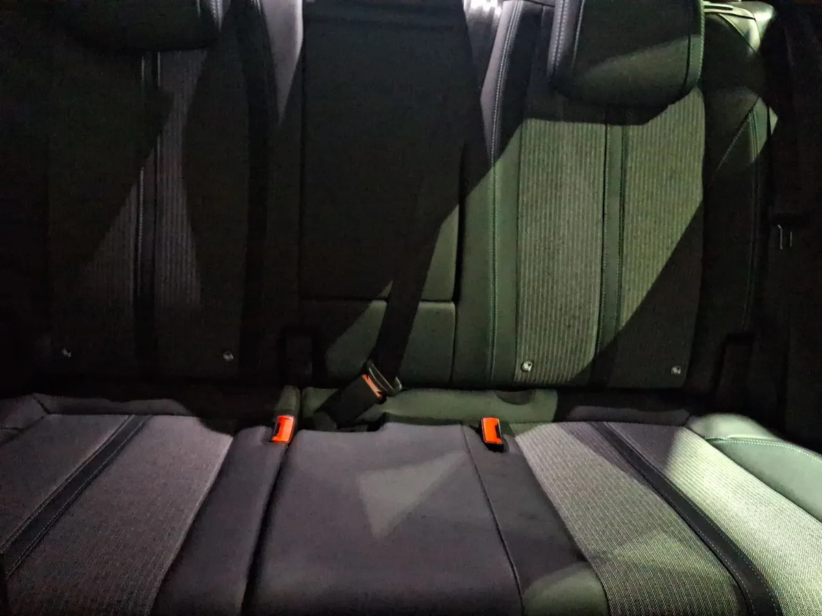 Peugeot 3008 1.6 Allure Pack Thp 165 4x2 Eat6 5p año 2023