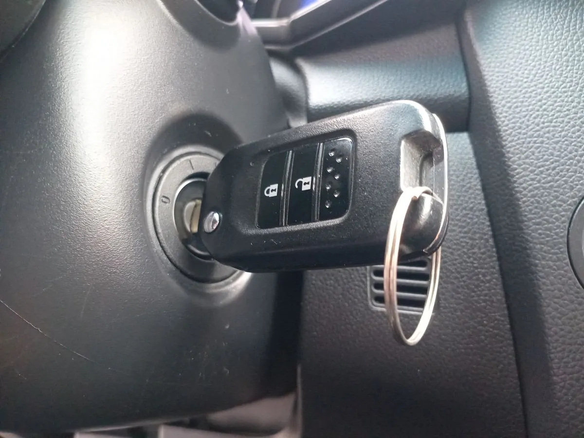 Honda Wr-V 1.5 Lx 4x2 Mt 5p año 2024