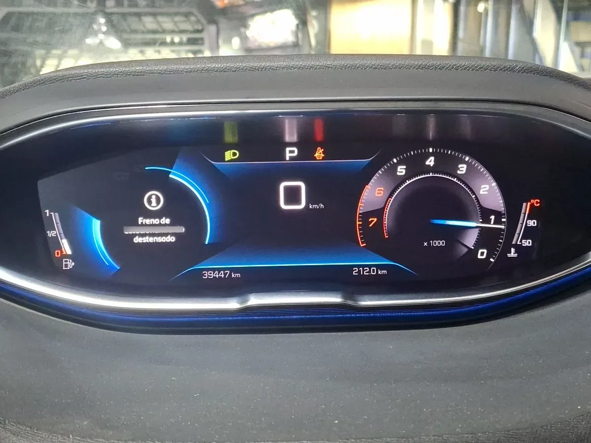 Peugeot 3008 1.6 Allure Pack Thp 165 4x2 Eat6 5p año 2023