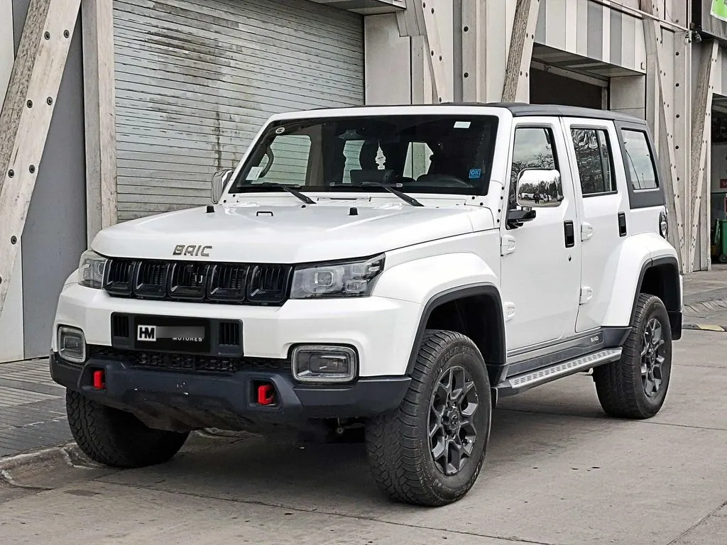 BAIC Bj40 Luxury año 2024