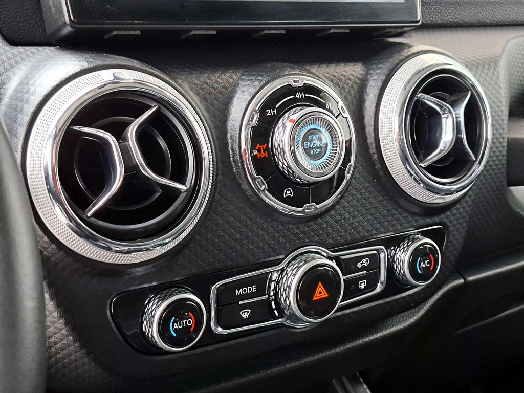 BAIC Bj40 Luxury año 2024