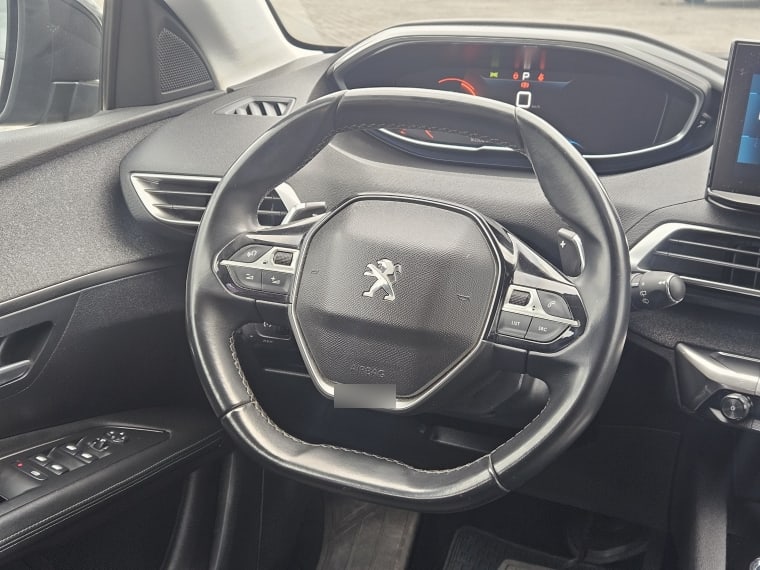 Peugeot 3008 Allure Pack Thp 165 At 1.6 año 2021
