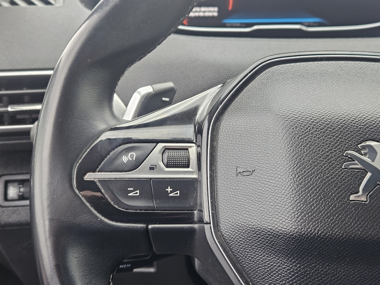 Peugeot 3008 Allure Pack Thp 165 At 1.6 año 2021