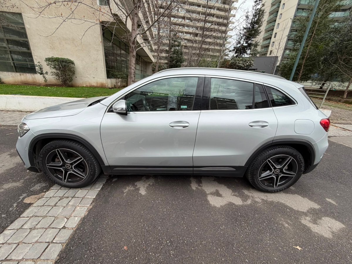 Mercedes-Benz Gla 220 D 2.0 4matic At año 2023