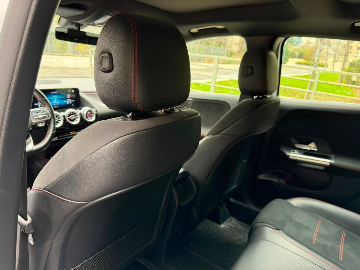 Mercedes-Benz Gla 220 D 2.0 4matic At año 2023