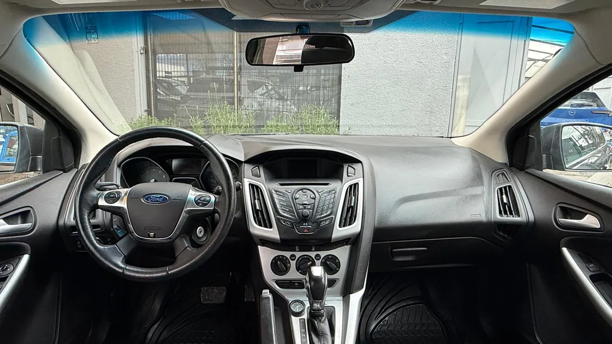 Ford Focus 2.0 Se 4x2 At 5p. año 2015