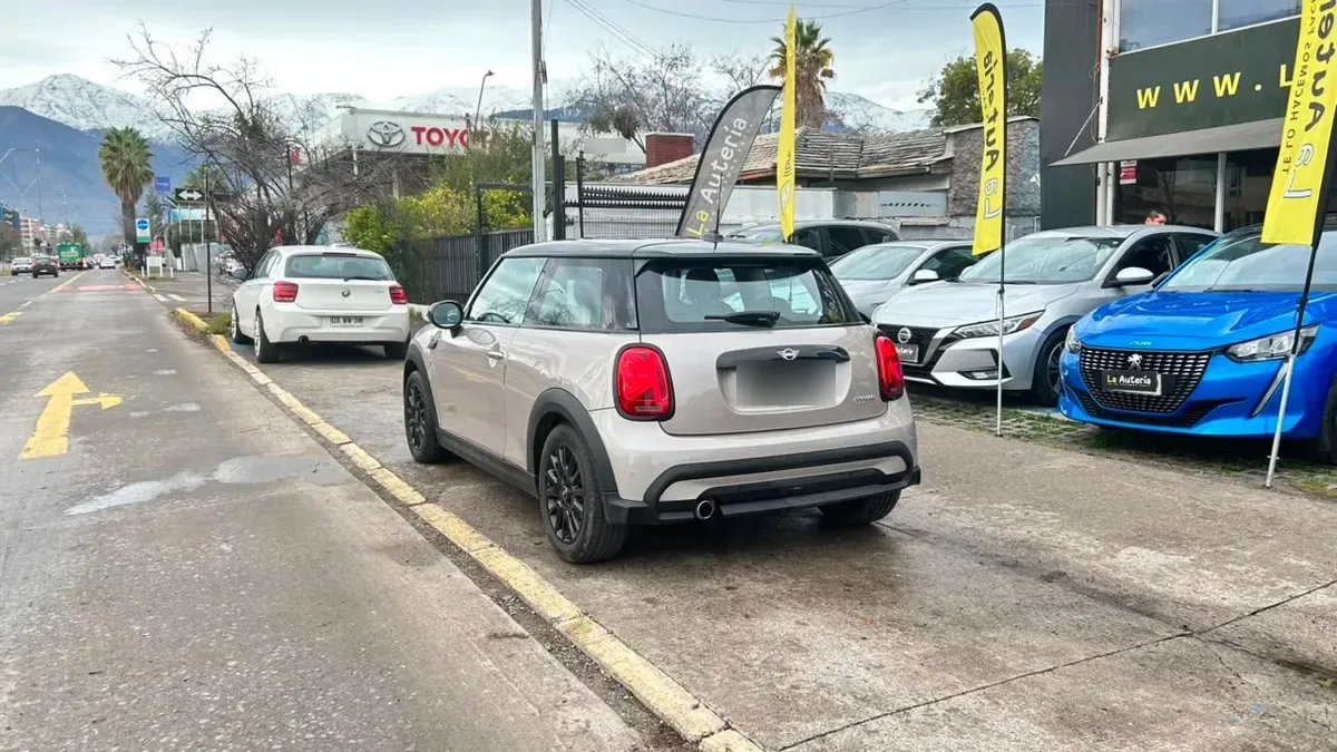 Mini Cooper F56 Esencial Hb 1.5 Aut 3p año 2023
