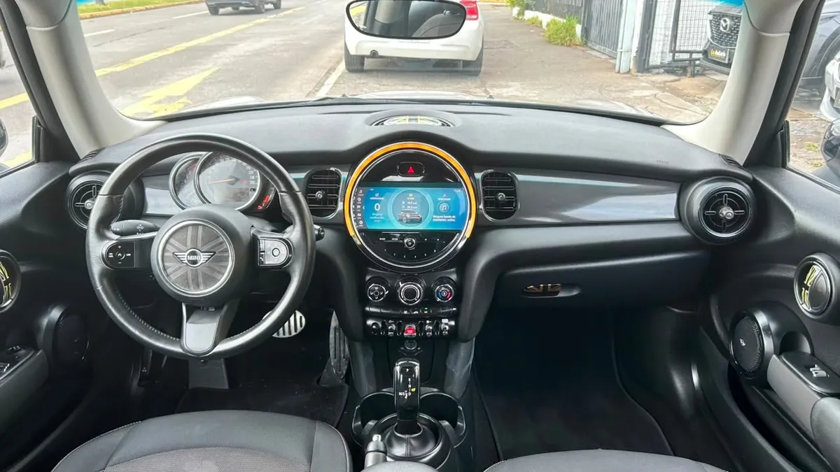 Mini Cooper F56 Esencial Hb 1.5 Aut 3p año 2023