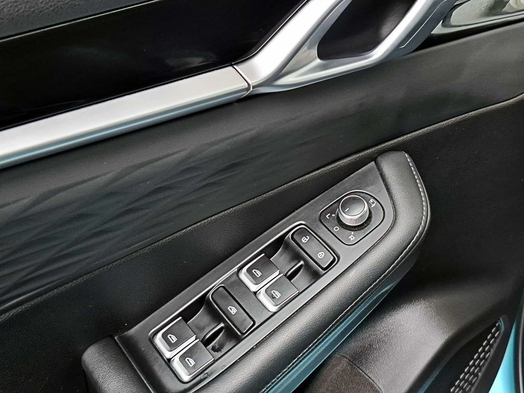 Geely Coolray 1.5 Exclusive 4x2 At 5p año 2024