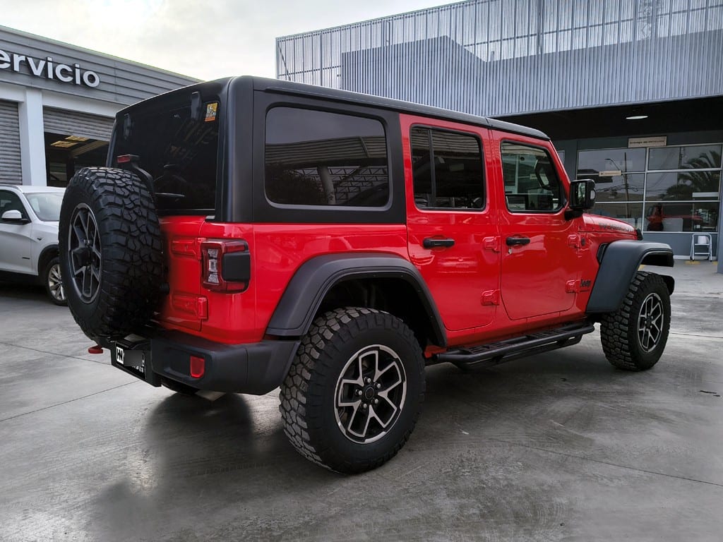 Jeep Wrangler 2.0 Rubicon 4wd At 4p año 2024