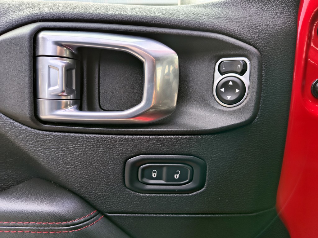 Jeep Wrangler 2.0 Rubicon 4wd At 4p año 2024