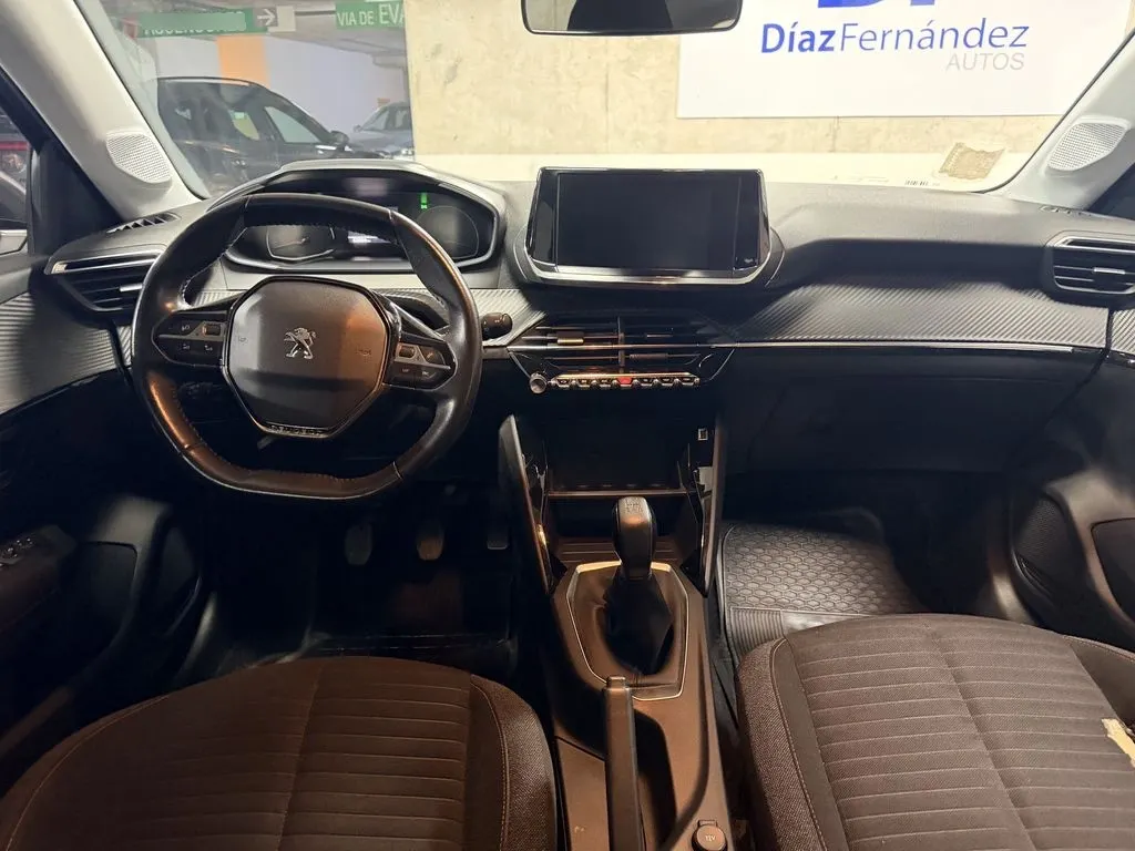 Peugeot 208 1.2 Allure Pack Puretech 130 At año 2021
