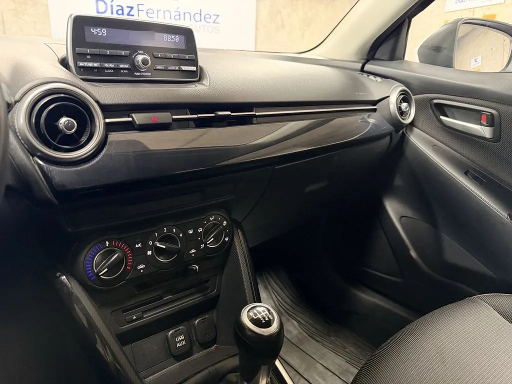 Mazda 2 Sport 1.5 S Sport 4x2 Hb 6mt 5p año 2021