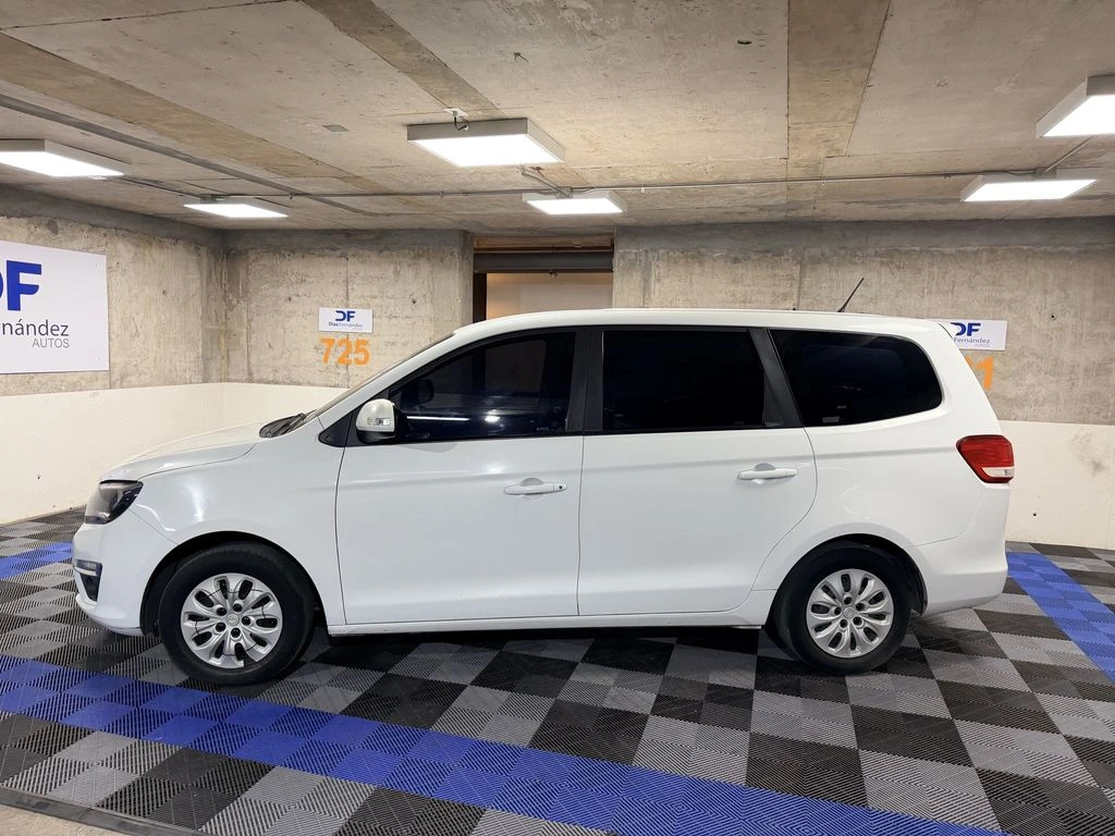 Dongfeng S500 1.5 7 Pasajeros año 2023