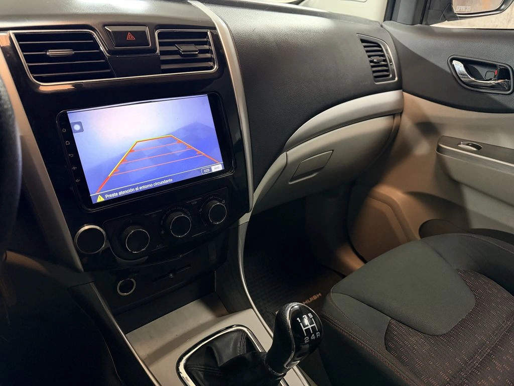 Dongfeng S500 1.5 7 Pasajeros año 2023