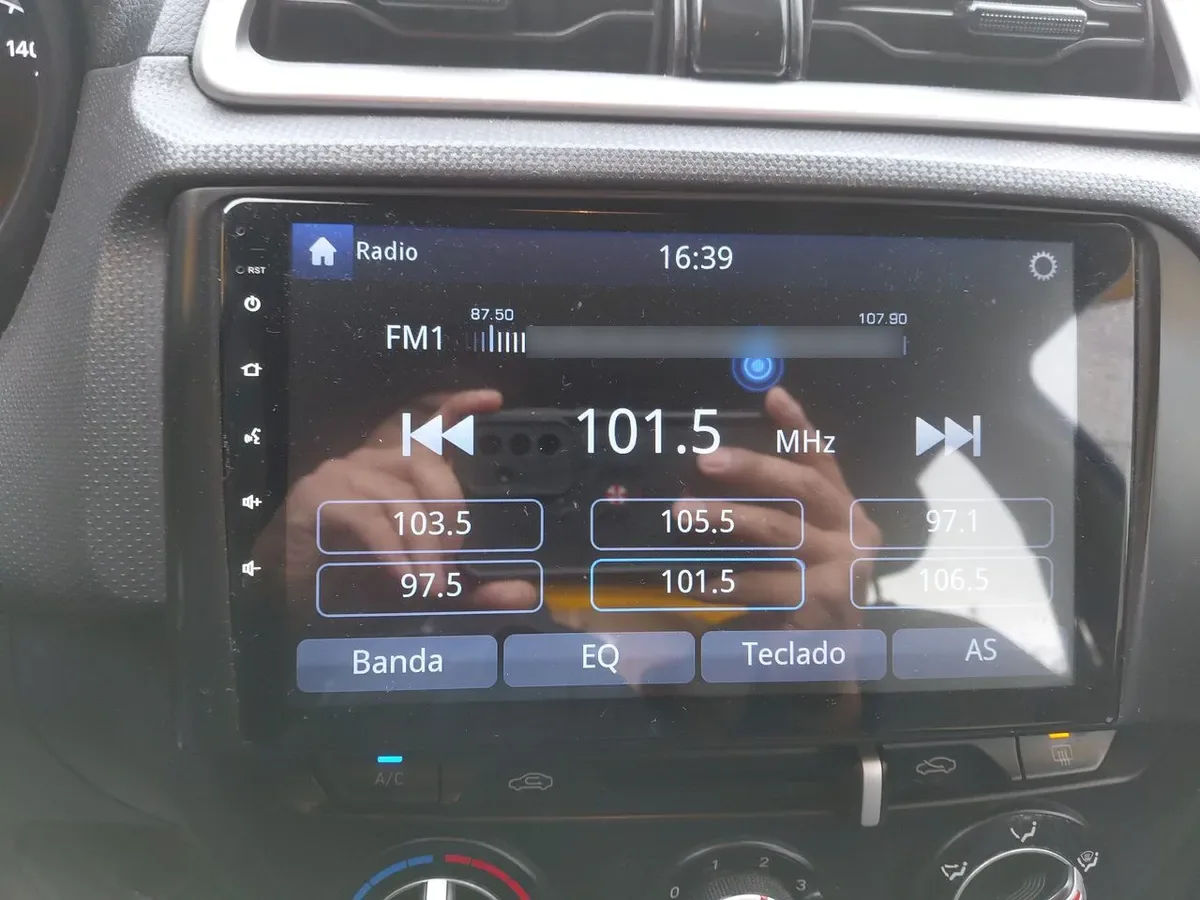 Hyundai Verna 1.4 Cb Plus 4x2 Mt5 4p año 2021