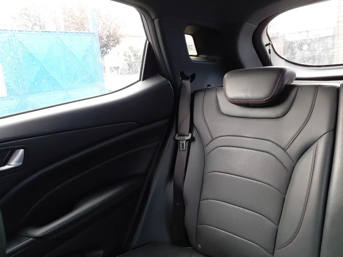 DFSK 500 1.5 Luxury 4x2 Mt 5p año 2023