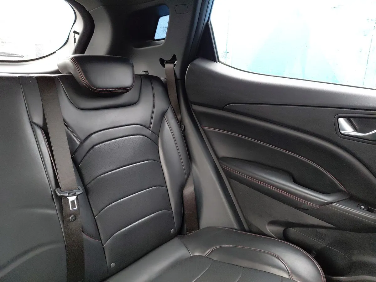 DFSK 500 1.5 Luxury 4x2 Mt 5p año 2023