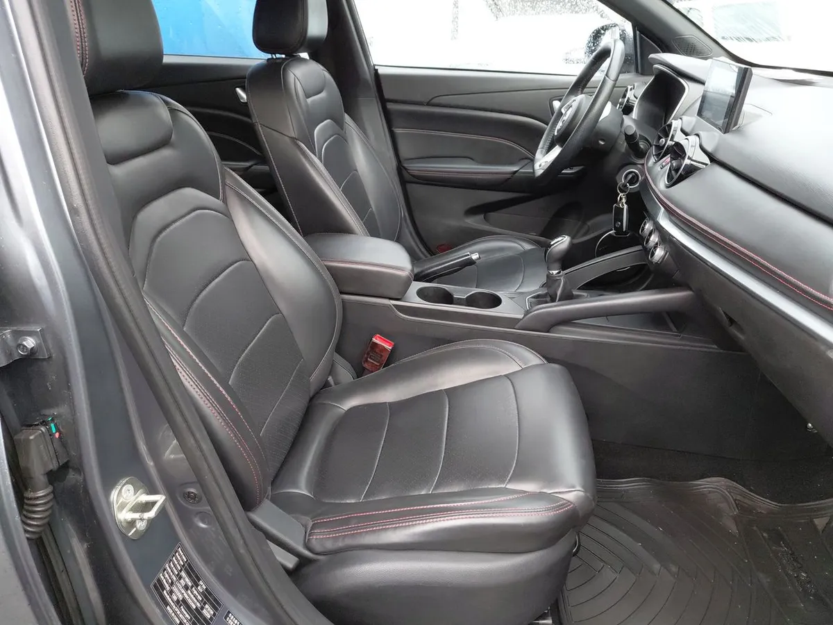 DFSK 500 1.5 Luxury 4x2 Mt 5p año 2023