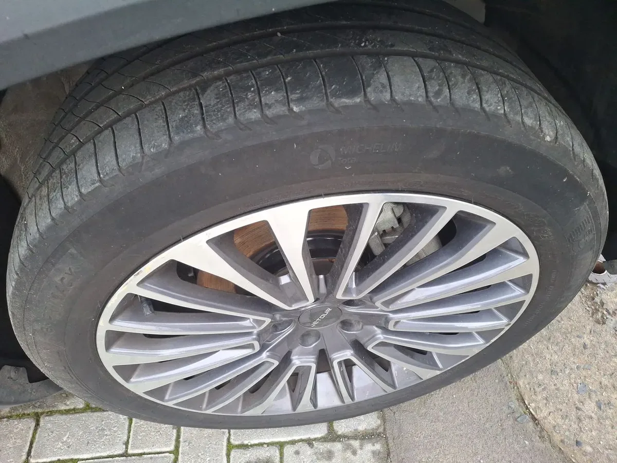 Jetour X90 Plus 2.0 4x2 Dct At 5p año 2024