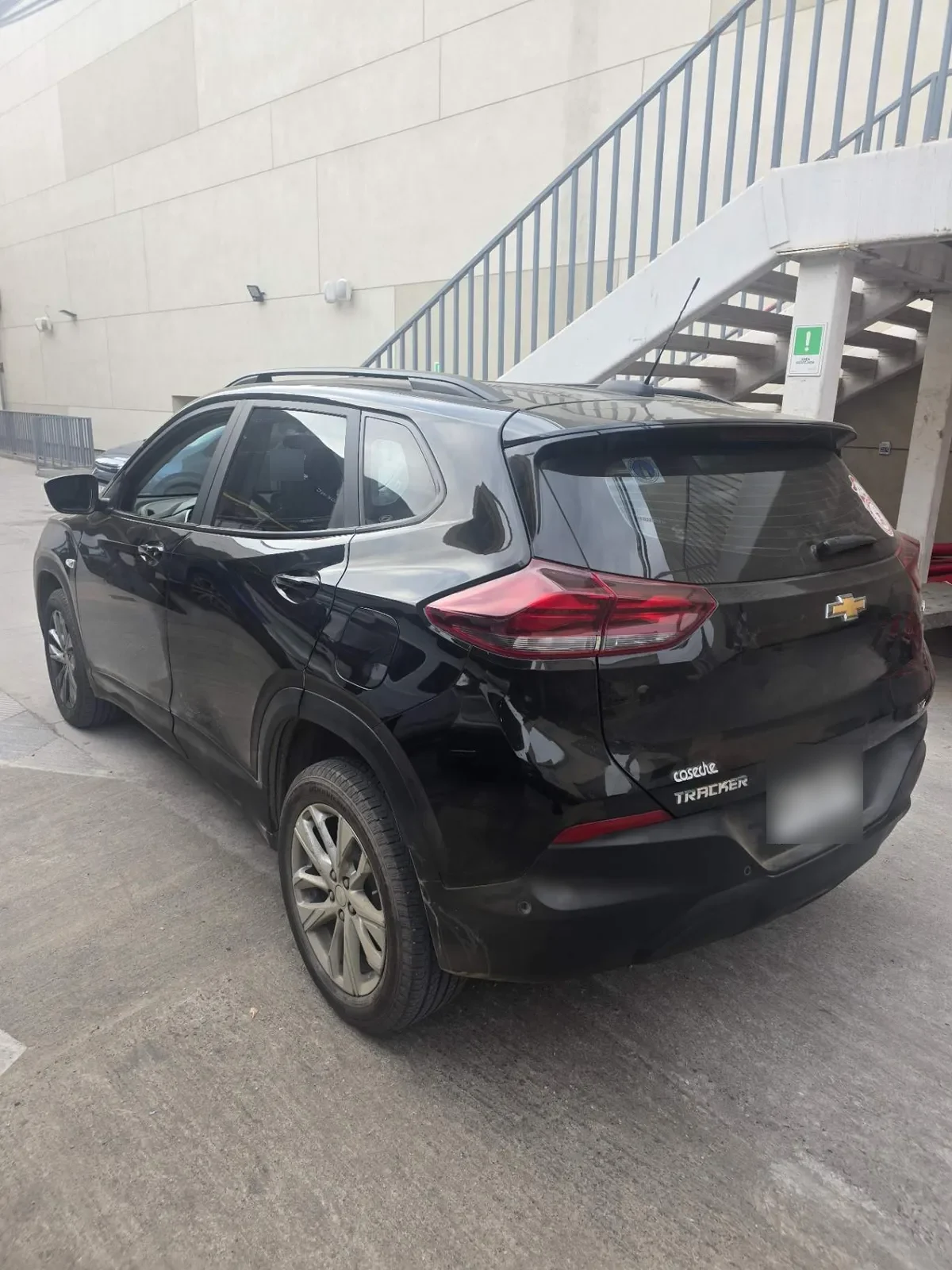 Chevrolet Tracker 1.2t Ltz R 4x2 Mt 5p año 2025
