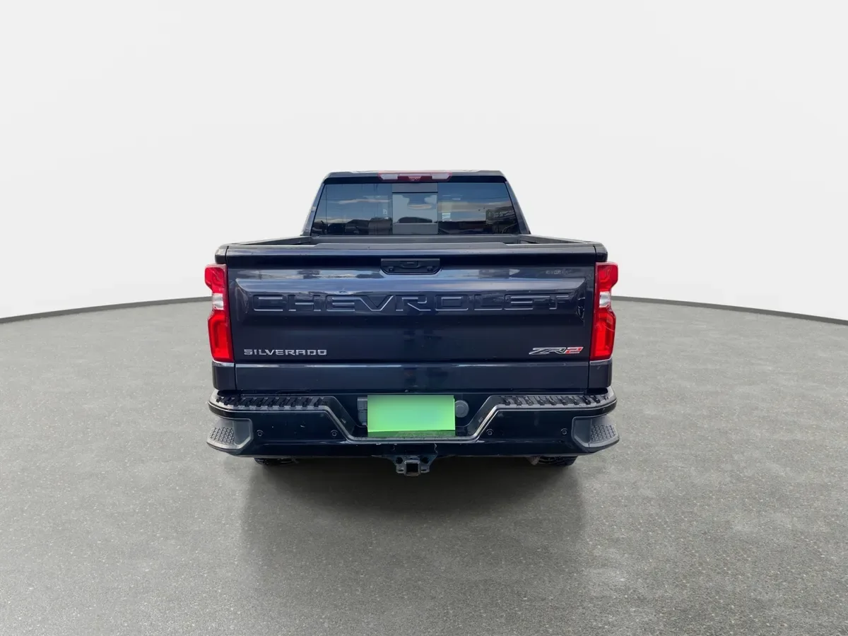 Chevrolet Silverado 6.2 Zr2 R 4x4 At 4p año 2024