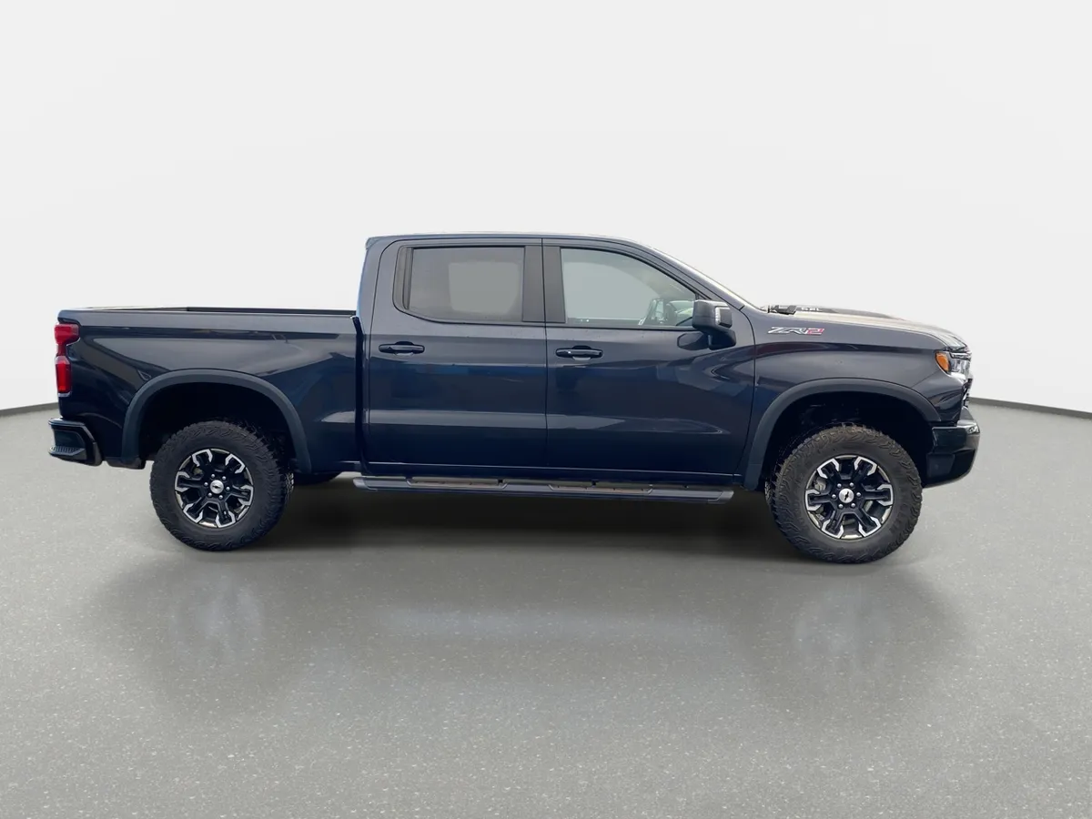 Chevrolet Silverado 6.2 Zr2 R 4x4 At 4p año 2024