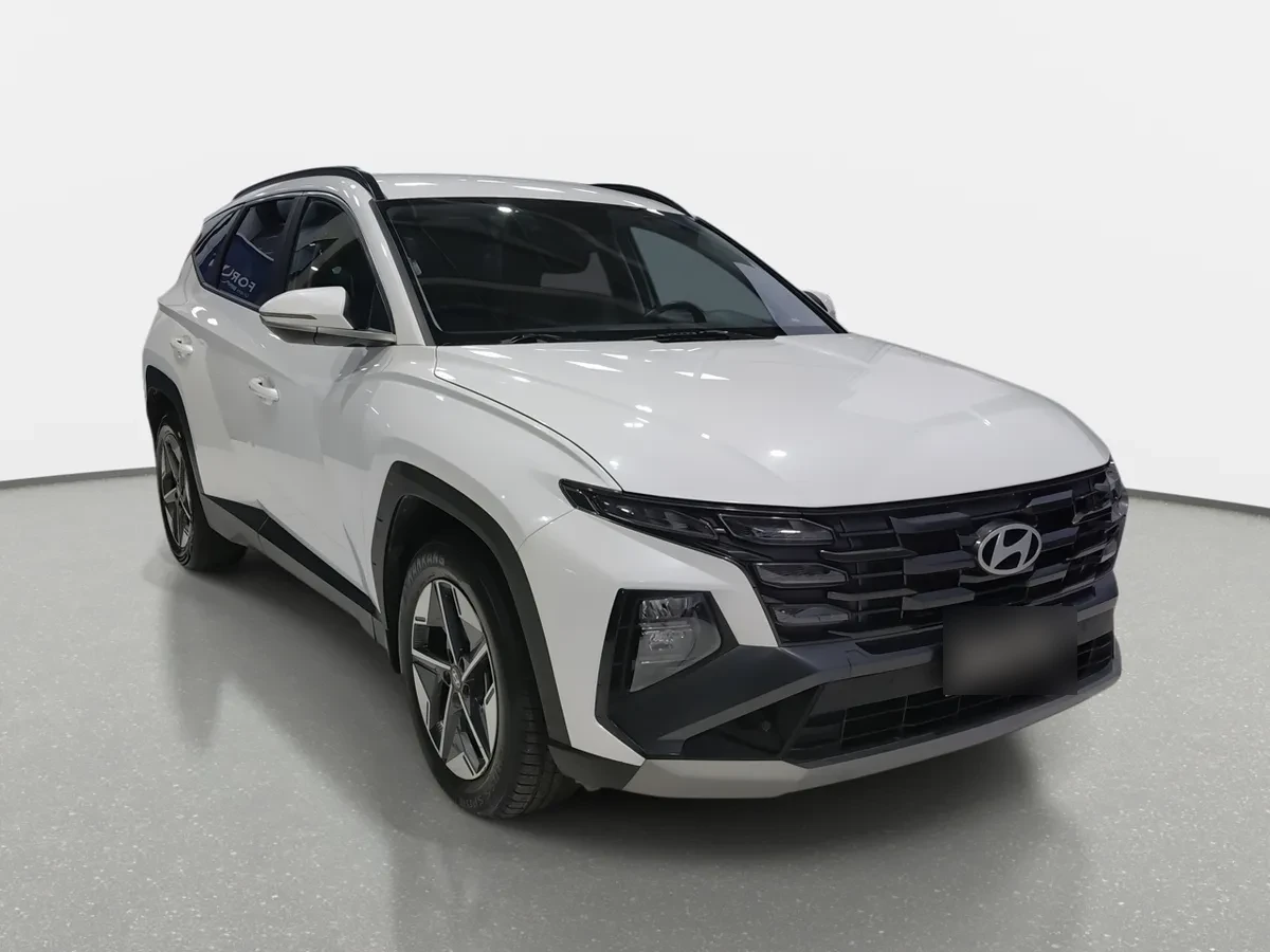 Hyundai Tucson 2.0 Nx4 Plus Fl Diesel 4wd At 5p año 2025