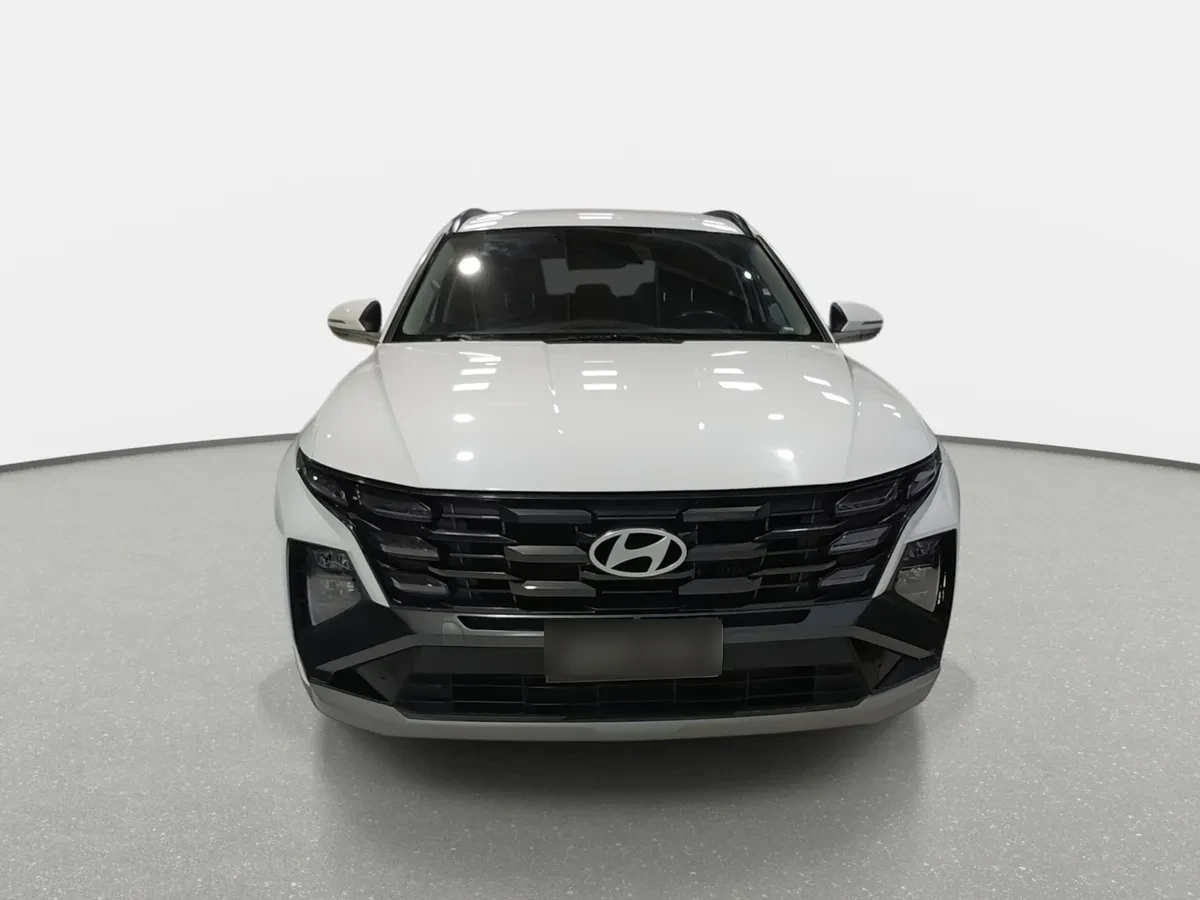 Hyundai Tucson 2.0 Nx4 Plus Fl Diesel 4wd At 5p año 2025