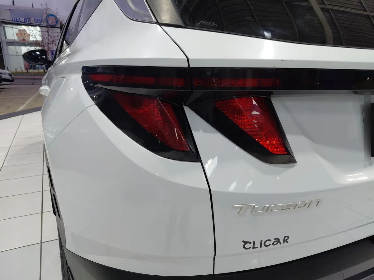 Hyundai Tucson 2.0 Nx4 Plus Fl Diesel 4wd At 5p año 2025