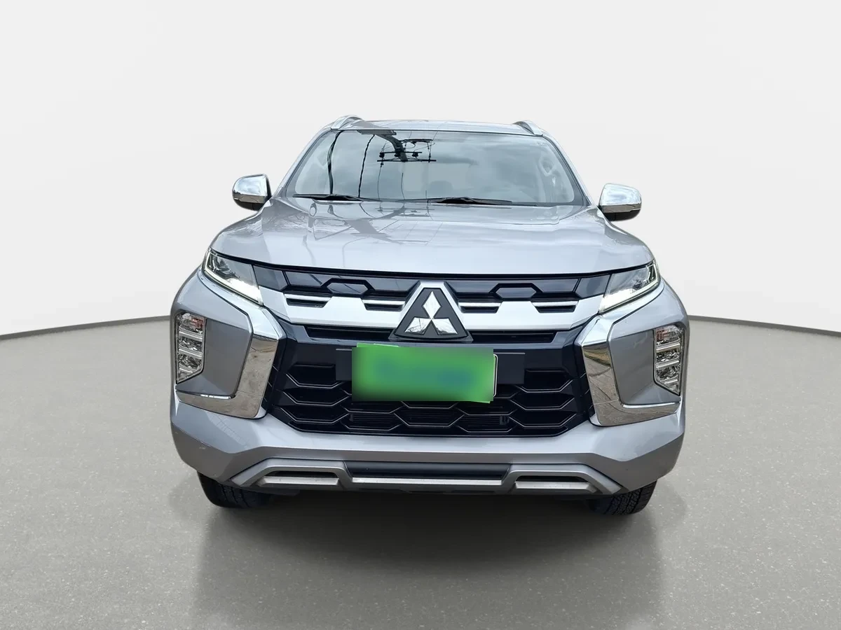 Mitsubishi Montero Sport 3.0 4x2 At 5p año 2025