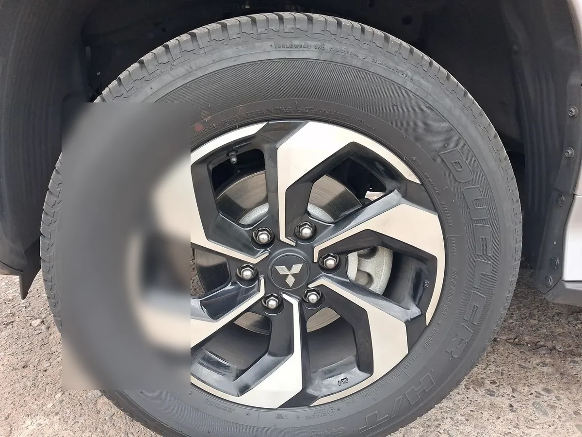 Mitsubishi Montero Sport 3.0 4x2 At 5p año 2025