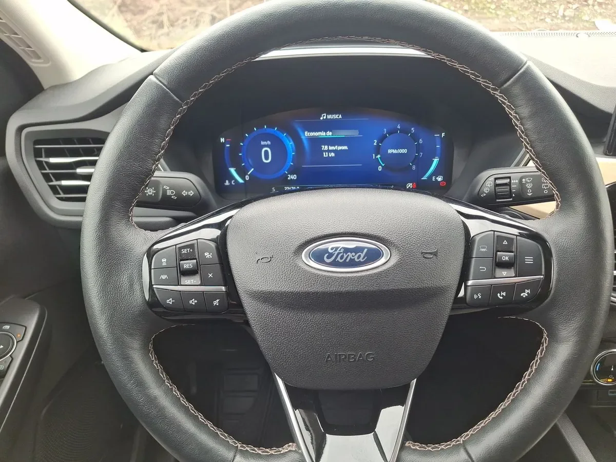 Ford Escape 2.0 Gtdi Titanium Awd At 5p año 2023
