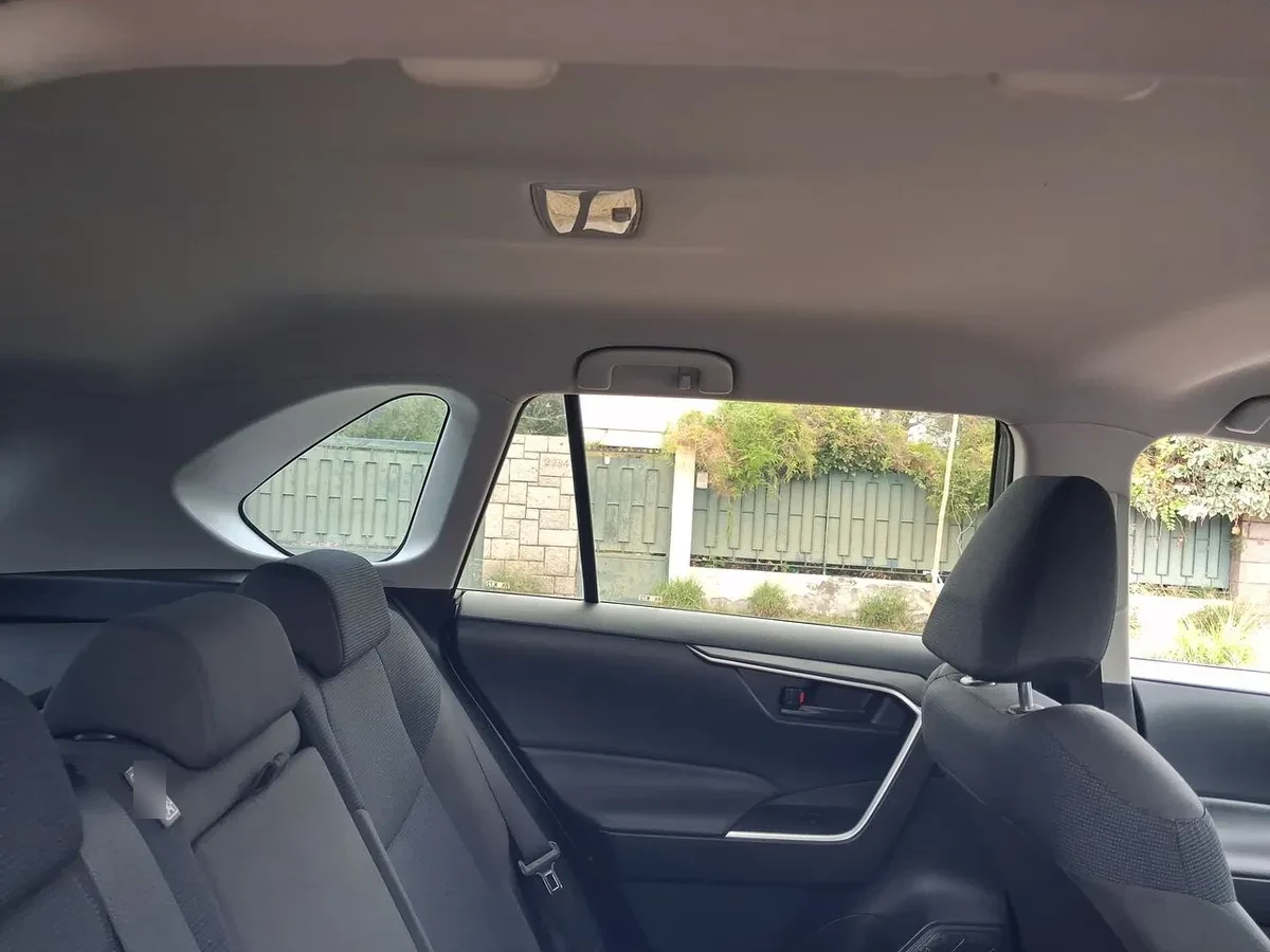 Toyota Rav 4 2.0 Le 4x2 Cvt At 5p año 2022
