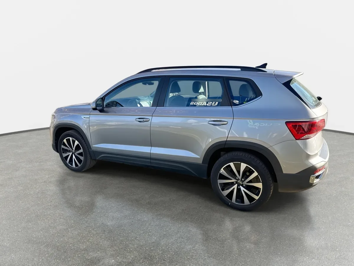 Volkswagen Taos 1.4 Tsi Comfortline 4x2 At 5p año 2026
