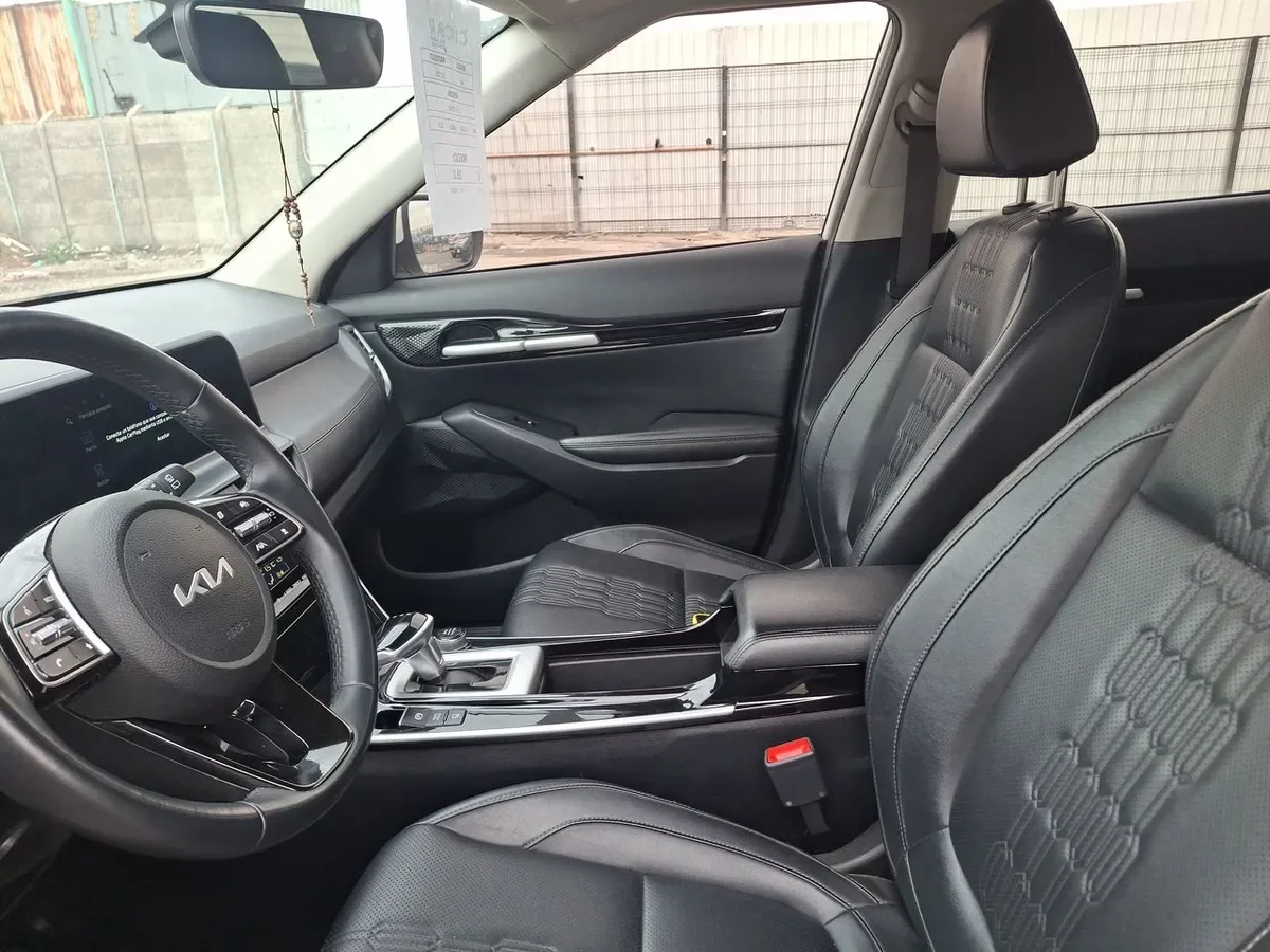 Kia Seltos 1.4t Gdi Ex Full 4x2 7dct At 5p año 2024