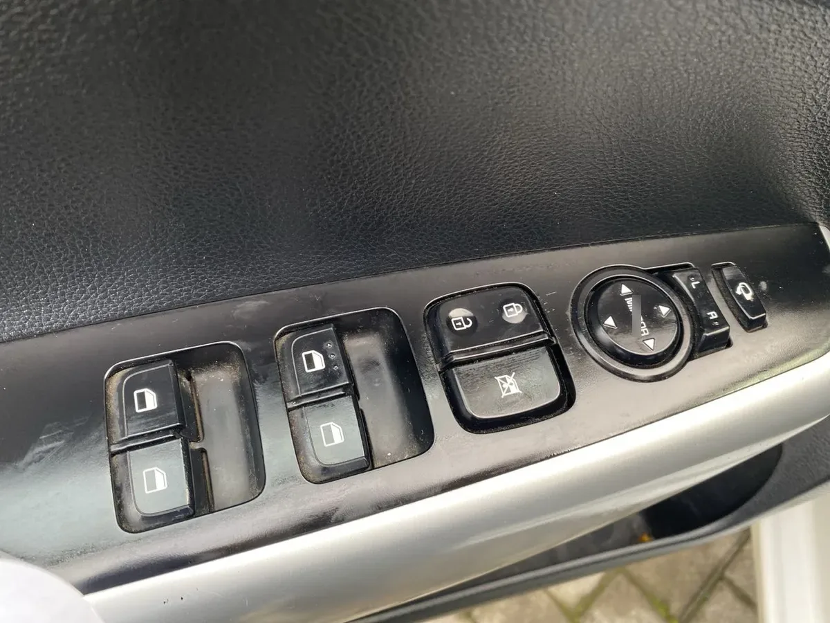 Kia Morning 1.2 Ex 4x2 Hb Abs Ac 5mt 5p año 2023