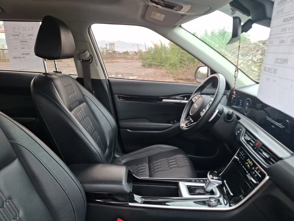 Kia Seltos 1.4t Gdi Ex Full 4x2 7dct At 5p año 2024