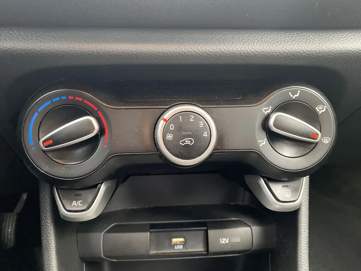 Kia Morning 1.2 Ex 4x2 Hb Abs Ac 5mt 5p año 2023
