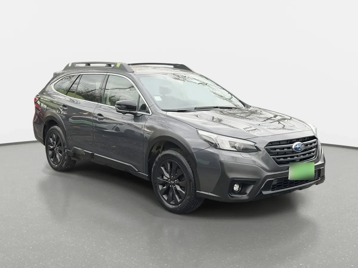 Subaru Outback 2.5i Field Edition Awd Cvt At 5p año 2024