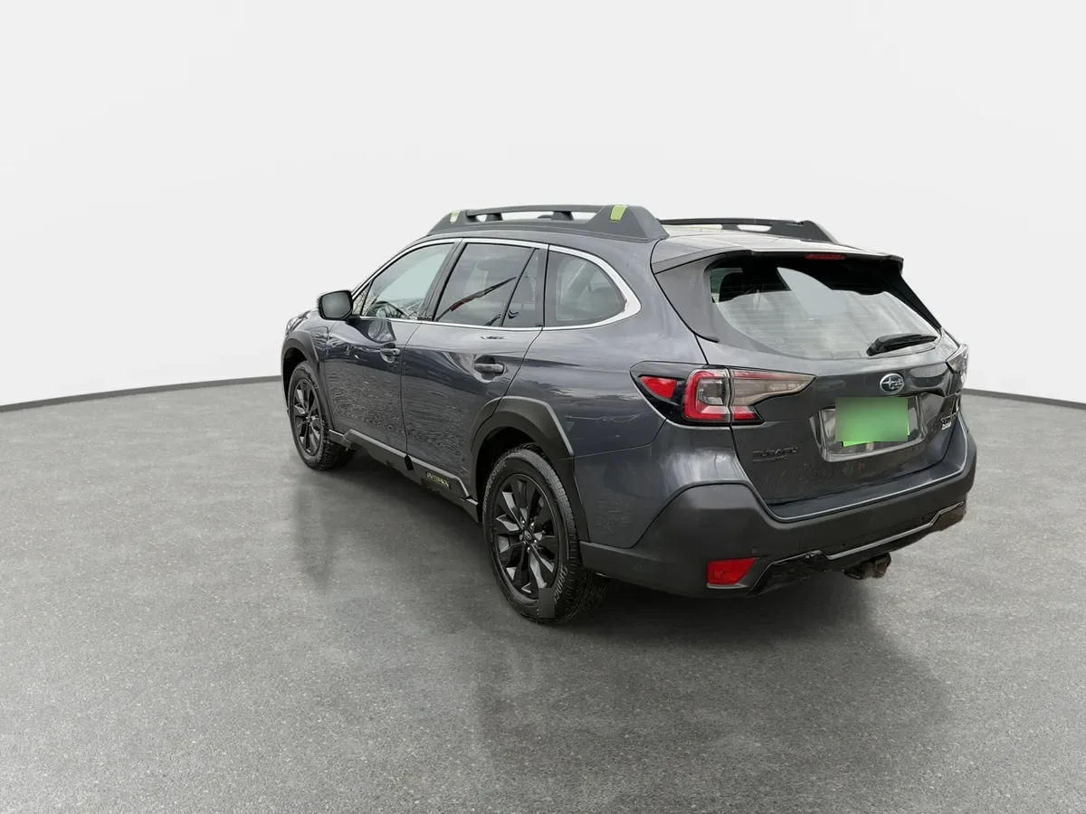 Subaru Outback 2.5i Field Edition Awd Cvt At 5p año 2024
