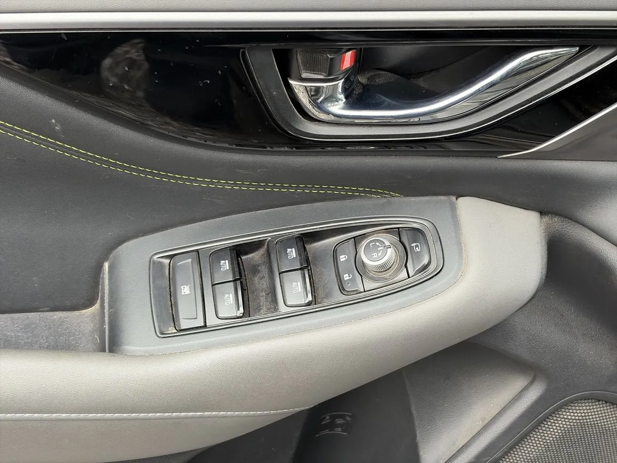 Subaru Outback 2.5i Field Edition Awd Cvt At 5p año 2024